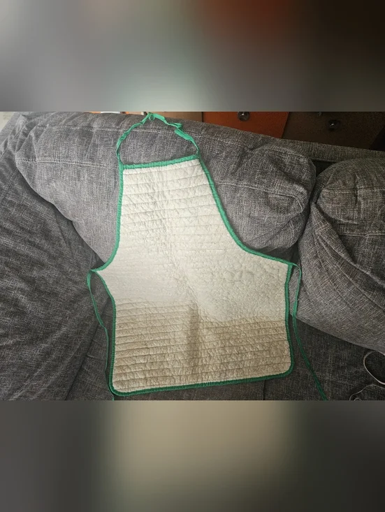 Homemade Quilted Apron - Picture 5 of 6
